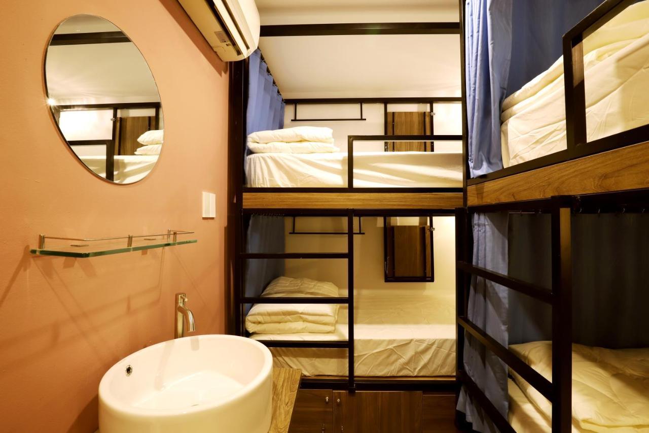 Fourc Hotel Ho Chi Minh City Exterior photo